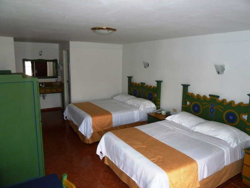 Hotel Los Recuerdos Guatapé Exteriér fotografie